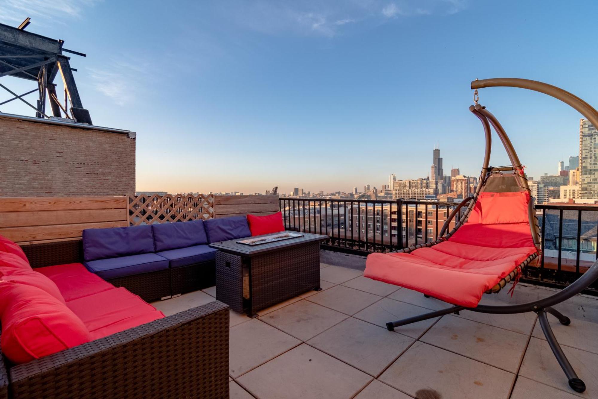 Mccormick Place 3Br Luxury Penthouse Duplex With Personal Rooftop And Optional Parking For 8 Guests In Chicago South Loop シカゴ エクステリア 写真