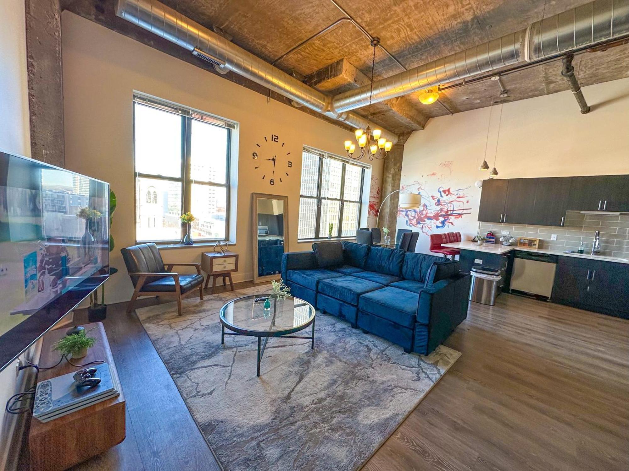Mccormick Place 3Br Luxury Penthouse Duplex With Personal Rooftop And Optional Parking For 8 Guests In Chicago South Loop シカゴ エクステリア 写真